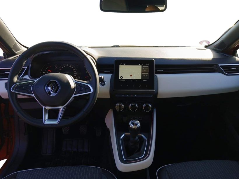 RENAULT CLIO V 2023 - Photo n°12