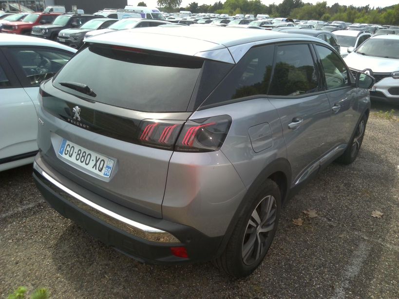 PEUGEOT 3008 2023 - Photo n°2