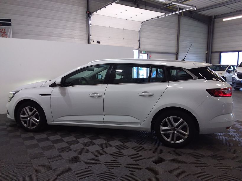 RENAULT MEGANE IV ESTATE BUSINESS 2019 - Photo n°28