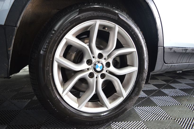 BMW X3 F25 2011 - Photo n°1