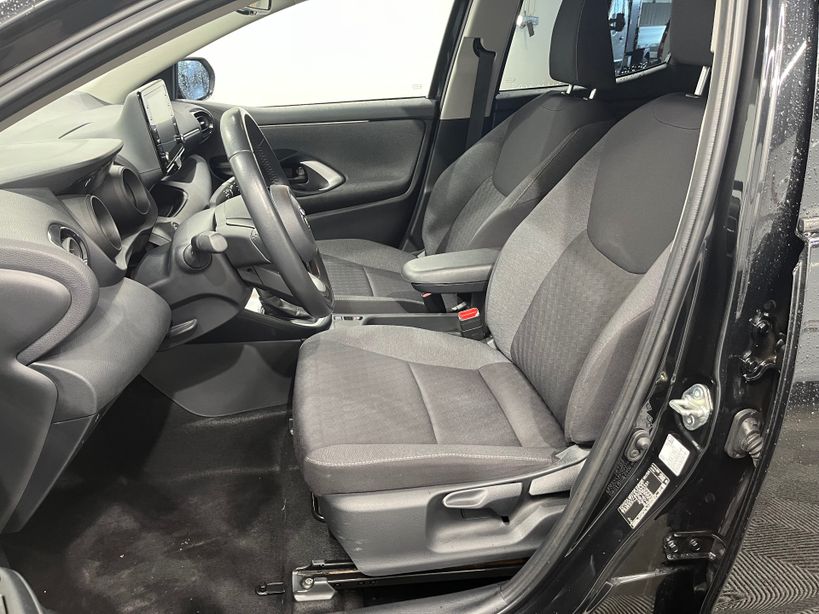 TOYOTA YARIS HYBRIDE MY20 2022 - Photo n°31