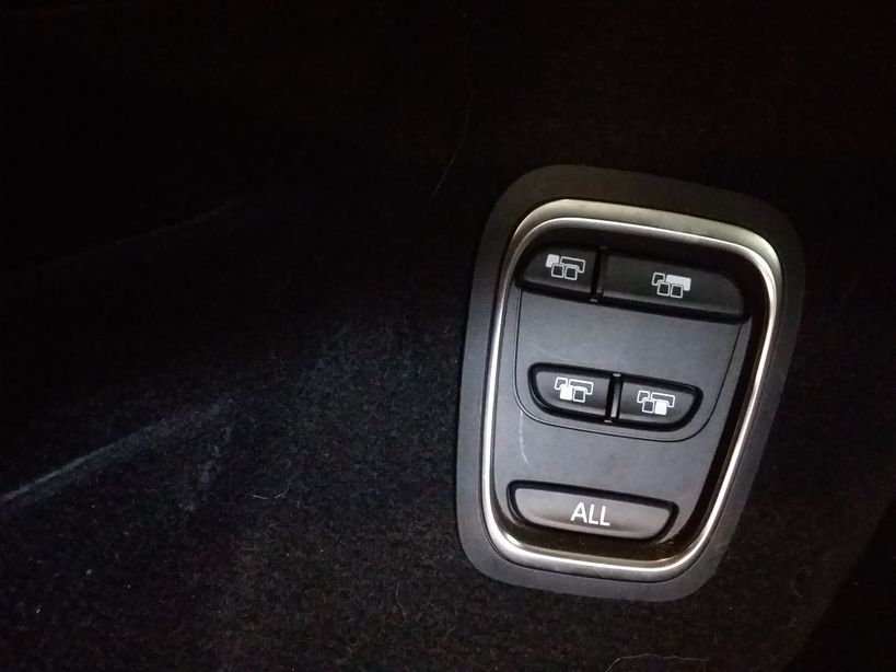 RENAULT GRAND SCENIC IV 2020 - Photo n°13
