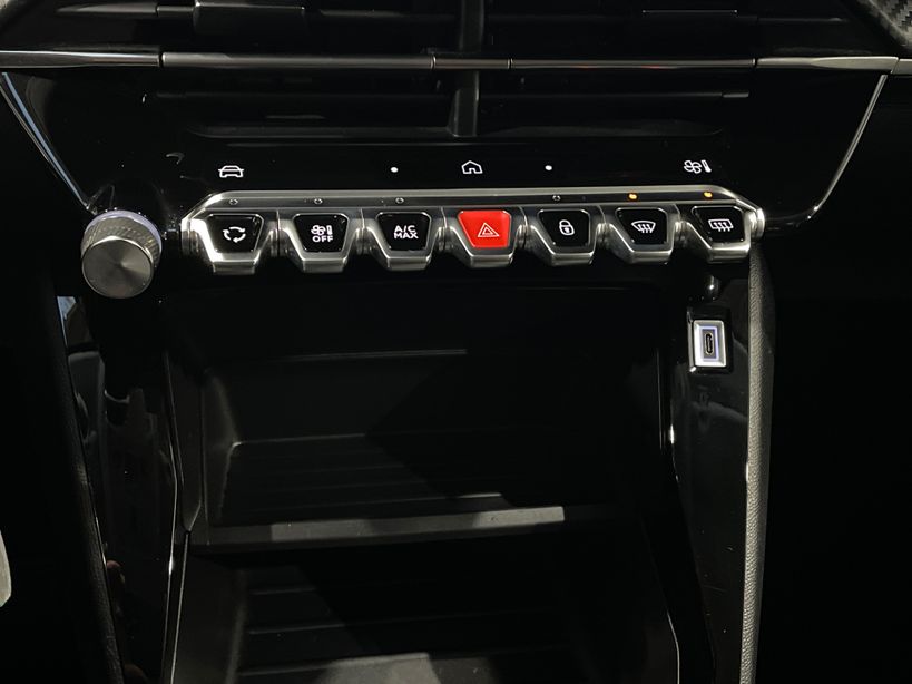 PEUGEOT 208 2024 - Photo n°18