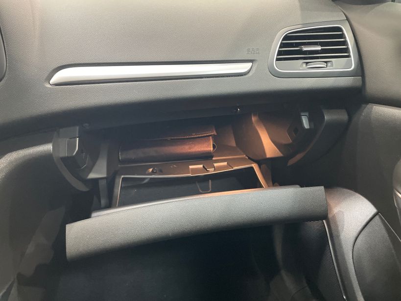 RENAULT MEGANE IV BERLINE 2022 - Photo n°25