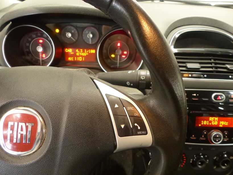 FIAT PUNTO 2015 - Photo n°15