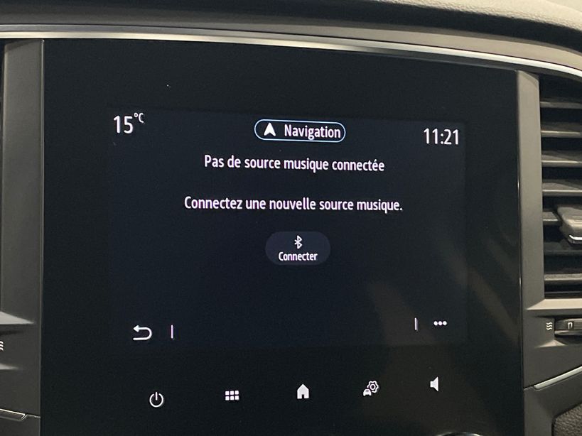 RENAULT MEGANE IV BERLINE 2021 - Photo n°14
