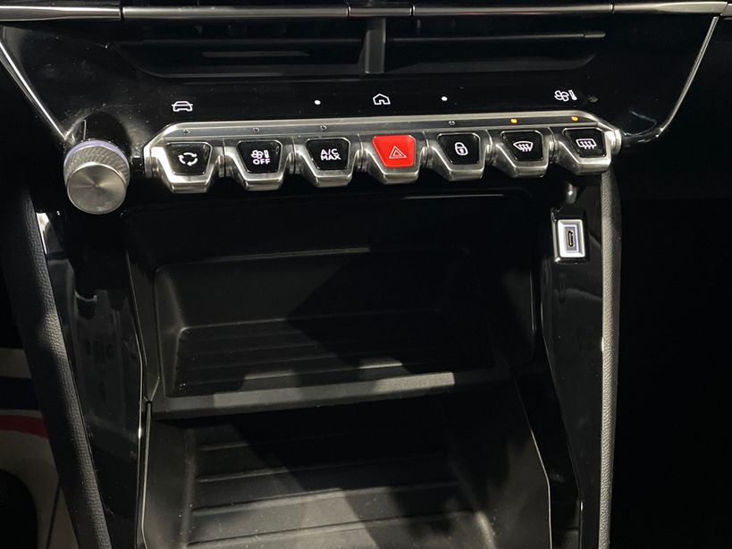 PEUGEOT 208 2024 - Photo n°19