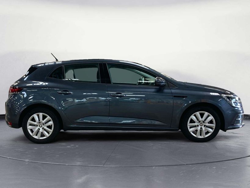 RENAULT MEGANE IV BERLINE 2022 - Photo n°4