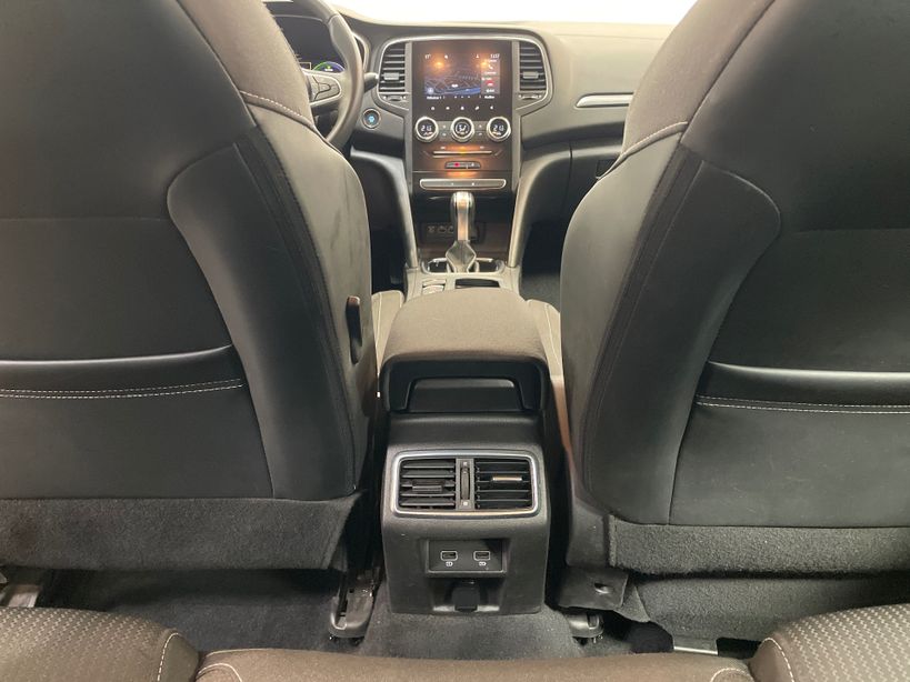 RENAULT MEGANE IV ESTATE 2021 - Photo n°39