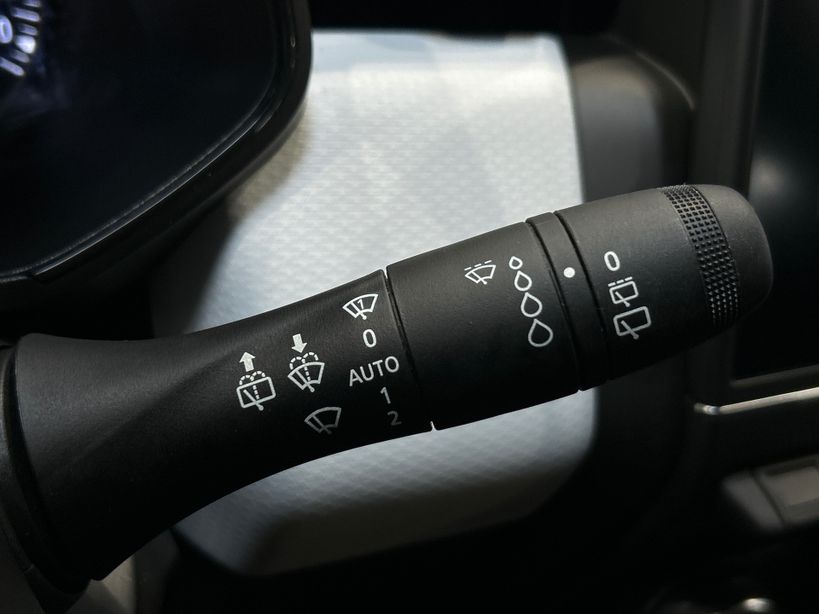 RENAULT CLIO V 2023 - Photo n°26