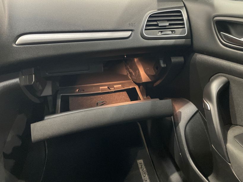 RENAULT MEGANE IV BERLINE 2023 - Photo n°26