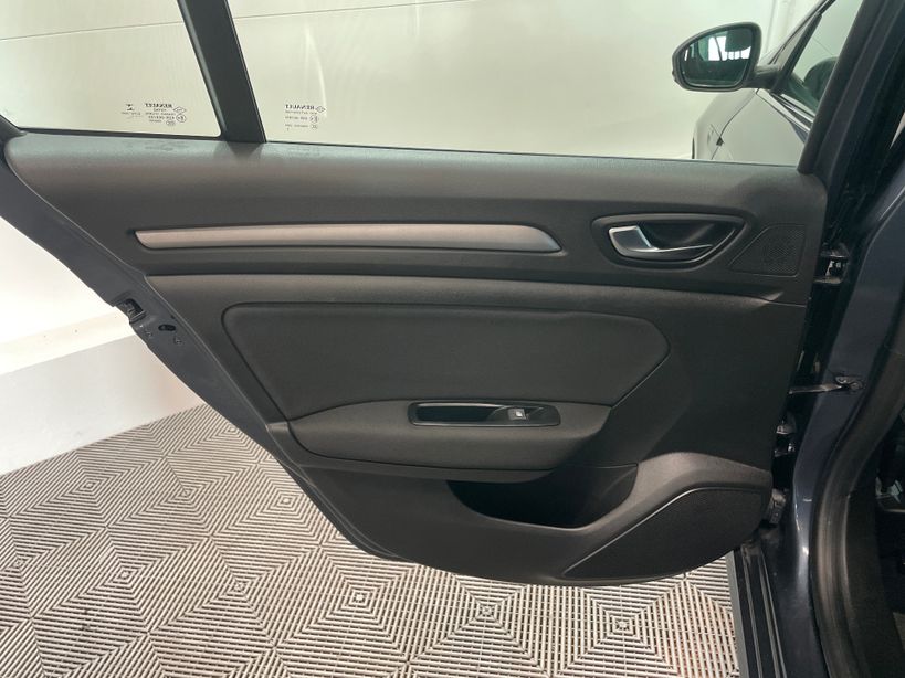 RENAULT MEGANE IV ESTATE 2022 - Photo n°26