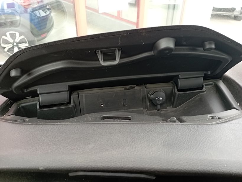 FORD TRANSIT CHASSIS DOUBLE CABINE 2019 - Photo n°17