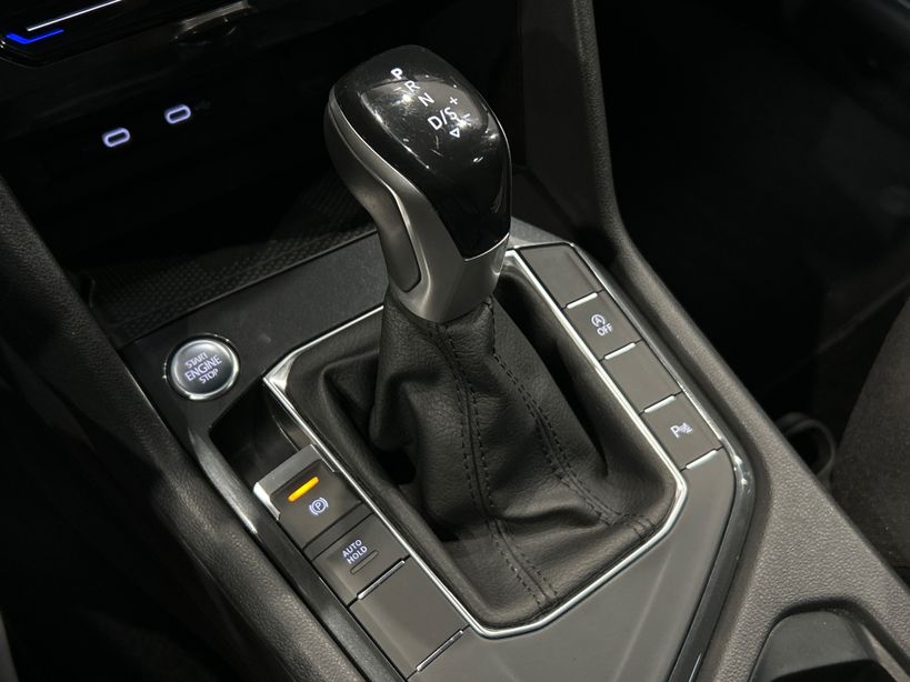 VOLKSWAGEN TIGUAN BUSINESS 2022 - Photo n°18