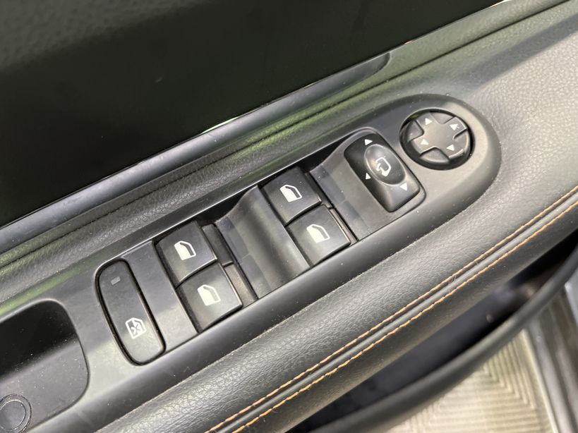 PEUGEOT 3008 2015 - Photo n°30