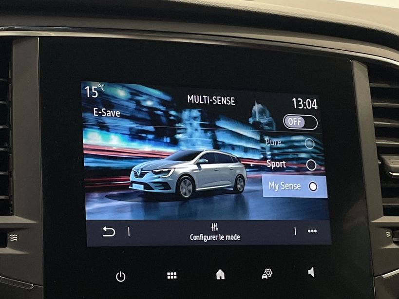 RENAULT MEGANE IV ESTATE 2021 - Photo n°12