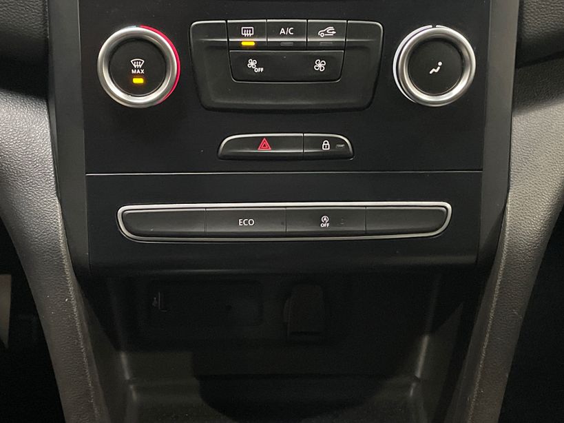 RENAULT MEGANE IV SOCIETE 2019 - Photo n°14