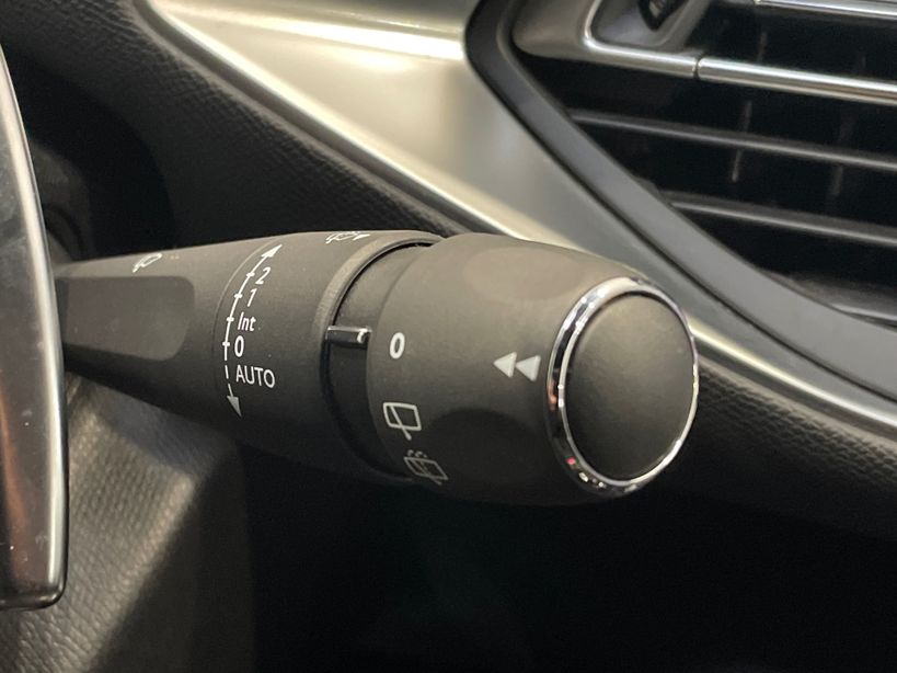 PEUGEOT 308 2021 - Photo n°33