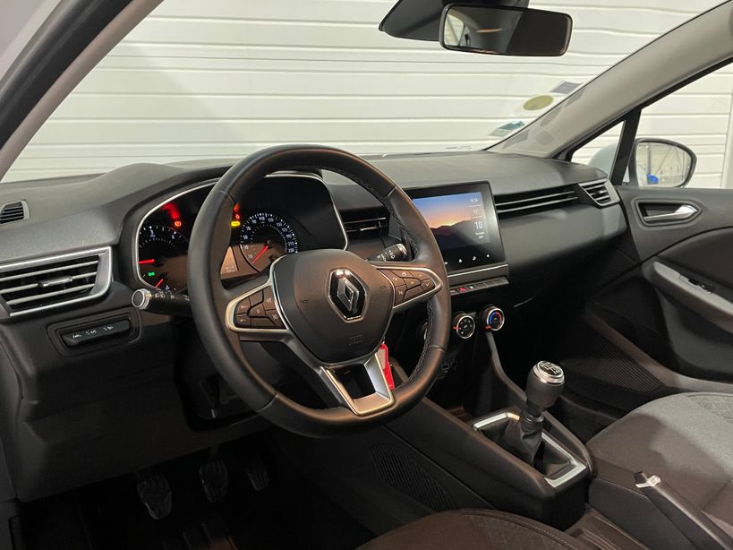 RENAULT CLIO V 2020 - Photo n°10