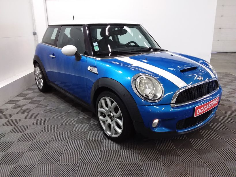MINI HATCH R56 2010 - Photo n°3