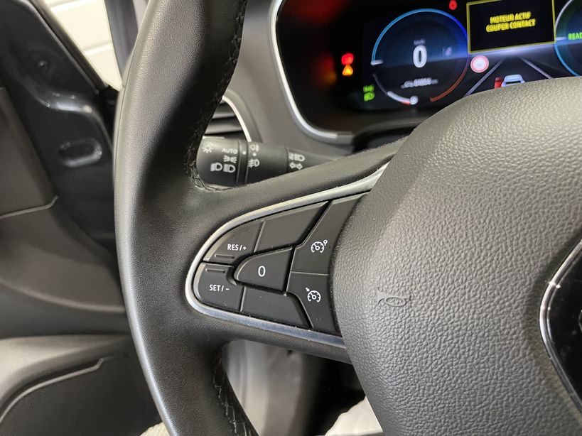 RENAULT MEGANE IV ESTATE 2021 - Photo n°18