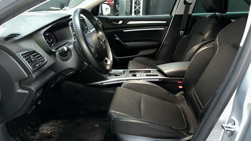 RENAULT MEGANE IV ESTATE 2022 - Photo n°10
