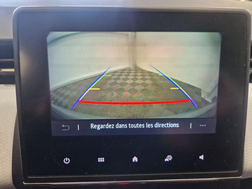 RENAULT CLIO V 2023 - Photo n°13