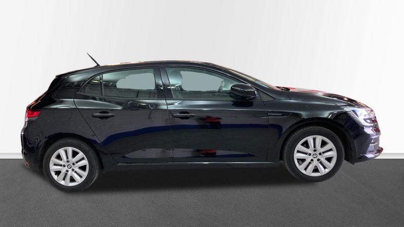 RENAULT MEGANE IV BERLINE 2022 - Photo n°6