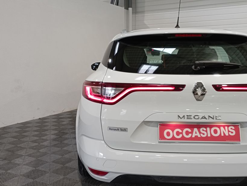 RENAULT MEGANE IV ESTATE BUSINESS 2019 - Photo n°9