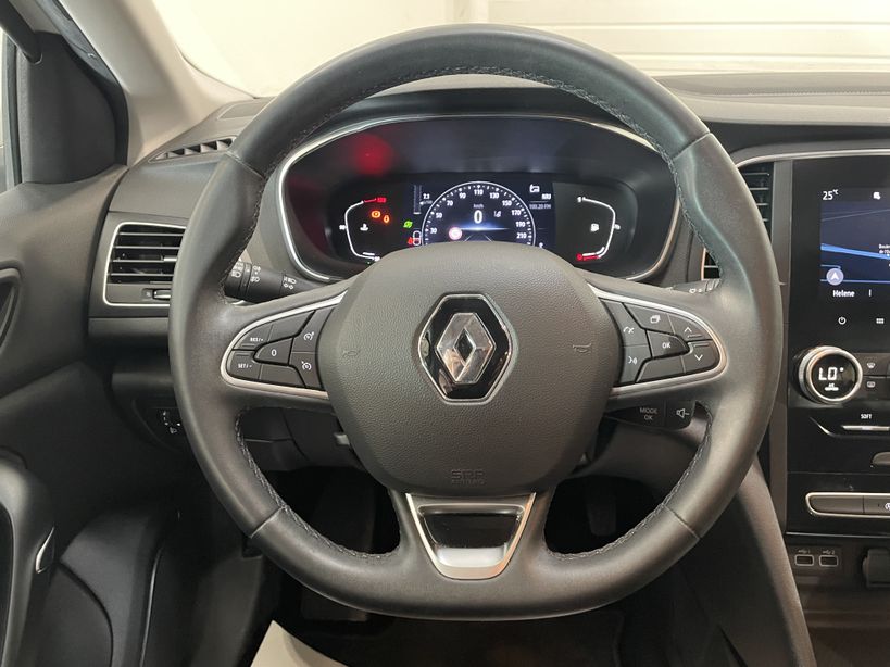 RENAULT MEGANE IV BERLINE 2021 - Photo n°14