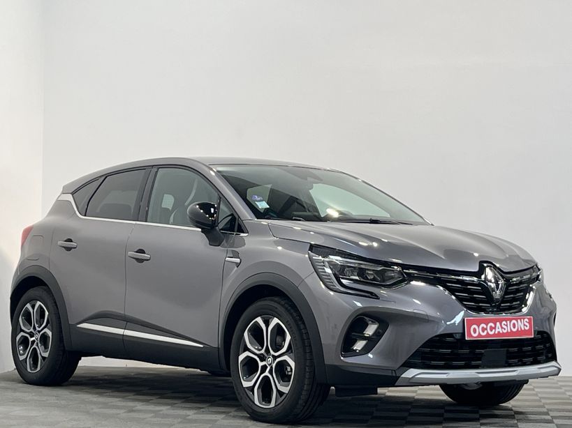 RENAULT CAPTUR 2023 - Photo n°2