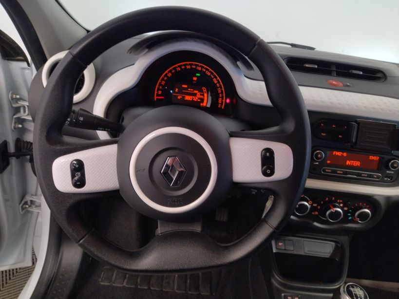 RENAULT TWINGO III 2021 - Photo n°12