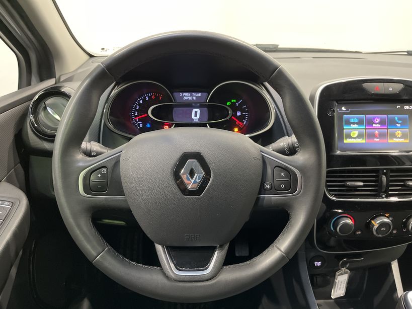 RENAULT CLIO IV 2020 - Photo n°11