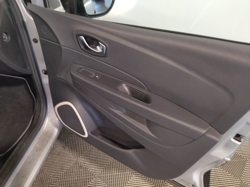 RENAULT CAPTUR 2019 - Photo n°7