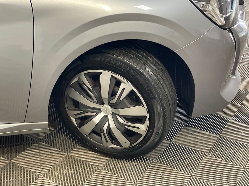 PEUGEOT 208 2023 - Photo n°11