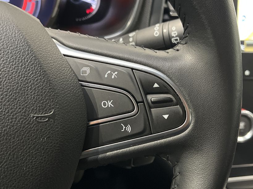 RENAULT MEGANE IV BERLINE BUSINESS 2020 - Photo n°24