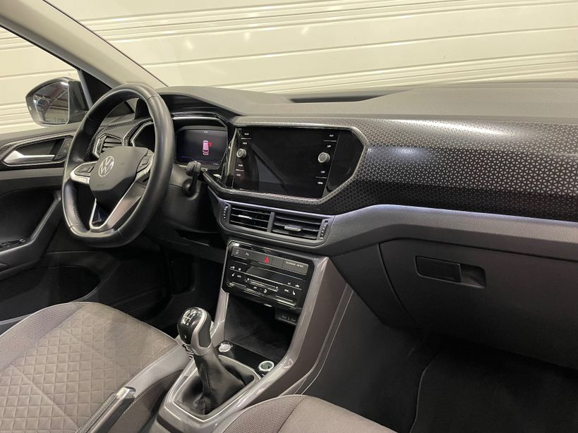 VOLKSWAGEN T CROSS 2023 - Photo n°10
