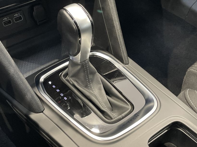 RENAULT MEGANE IV ESTATE 2021 - Photo n°19