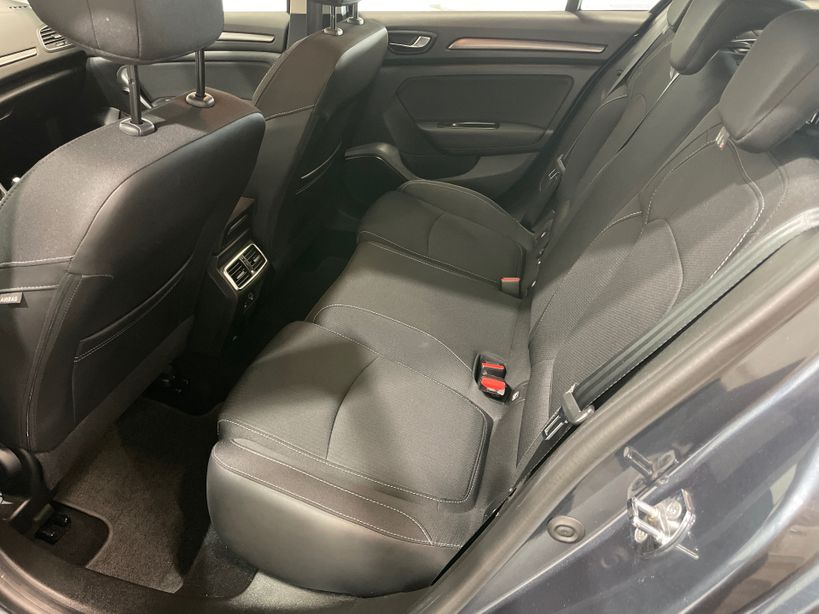 RENAULT MEGANE IV ESTATE 2022 - Photo n°25