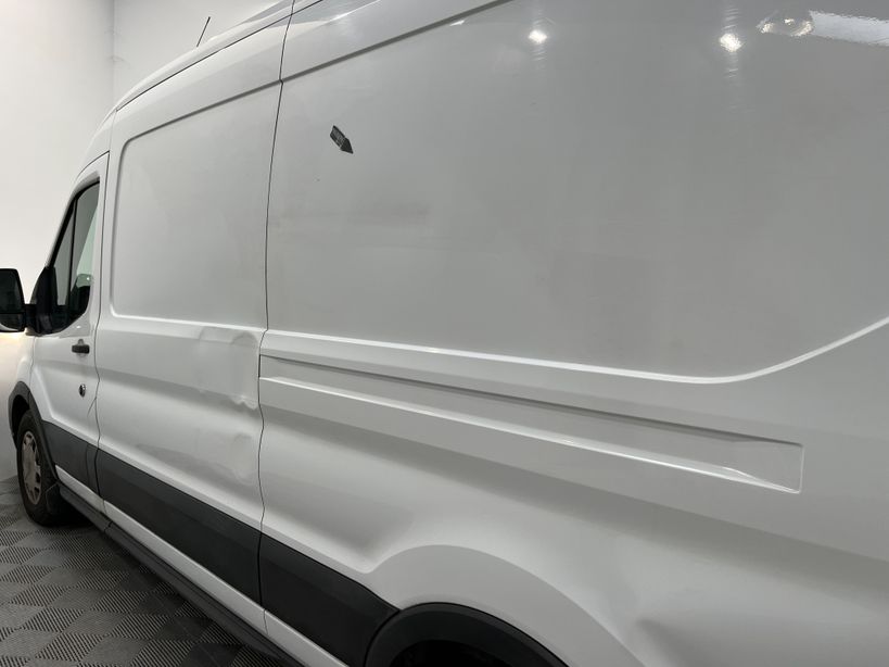 FORD TRANSIT FOURGON 2020 - Photo n°12
