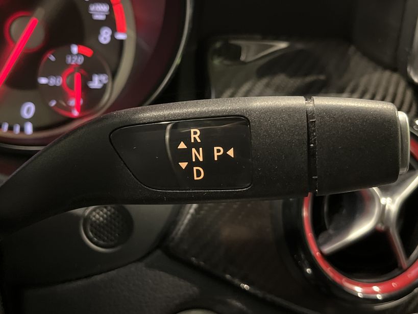 MERCEDES CLASSE CLA 2015 - Photo n°21