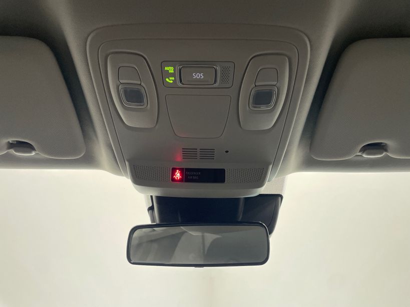 RENAULT MEGANE IV BERLINE 2021 - Photo n°23