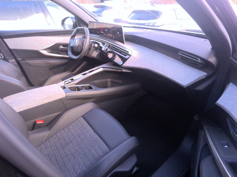 PEUGEOT 3008 2025 - Photo n°3