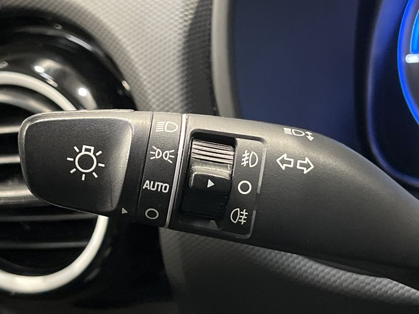 HYUNDAI KONA HYBRID 2020 - Photo n°29