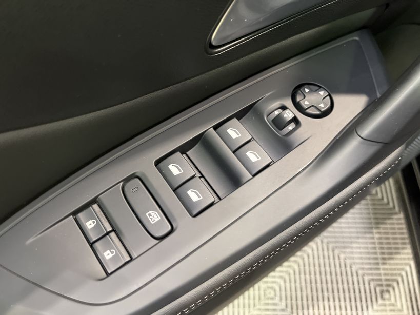 PEUGEOT 308 2023 - Photo n°34