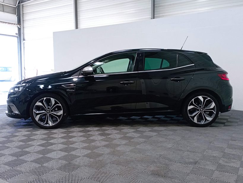 RENAULT MEGANE IV BERLINE 2020 - Photo n°5