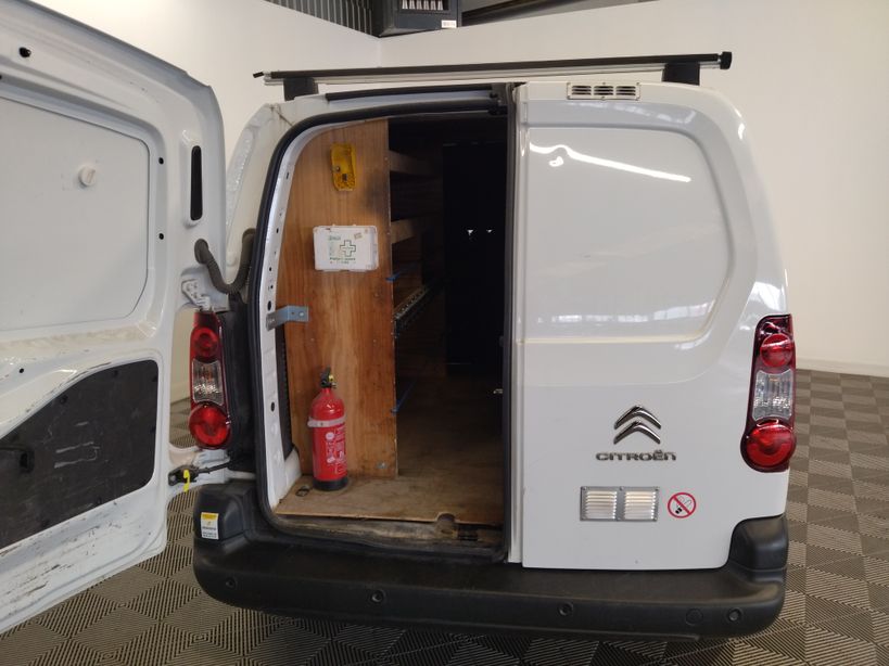 CITROEN BERLINGO FOURGON 2018 - Photo n°7