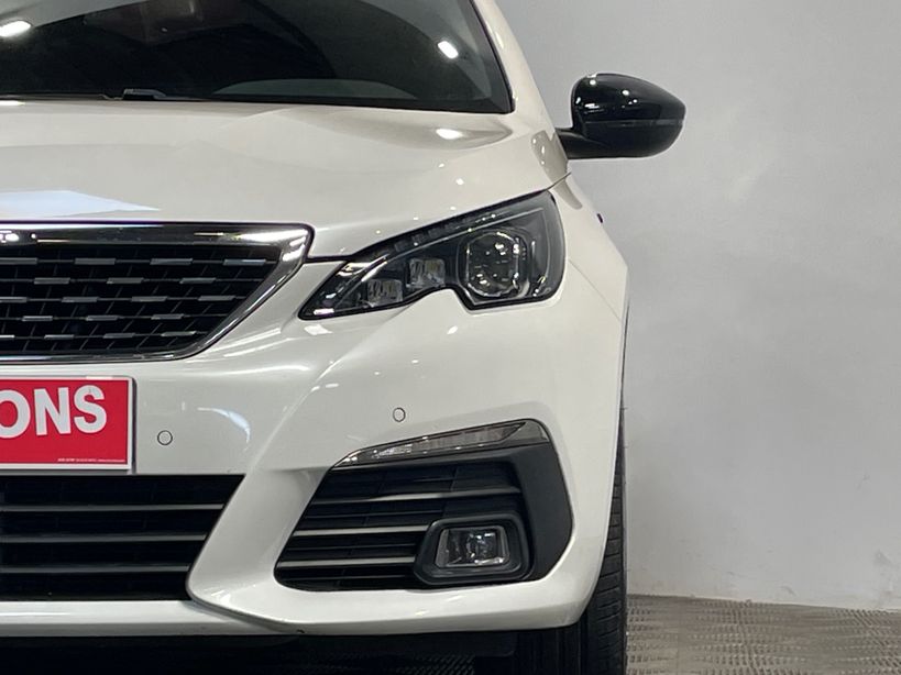 PEUGEOT 308 2021 - Photo n°7