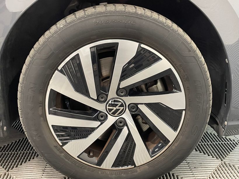 VOLKSWAGEN GOLF 2022 - Photo n°39