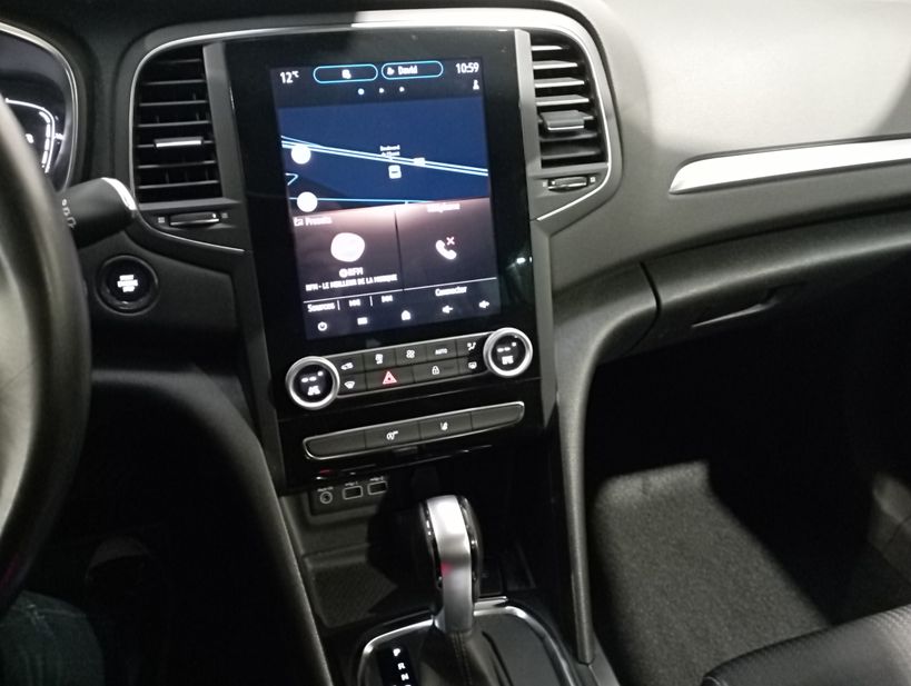RENAULT MEGANE IV ESTATE 2021 - Photo n°16